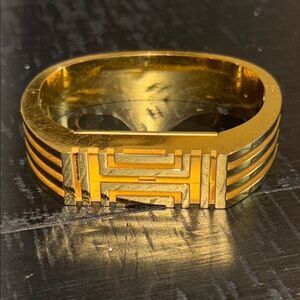 Tory Burch Gold Tone Fitbit Metal Bracelet Geometric Keeper Holder